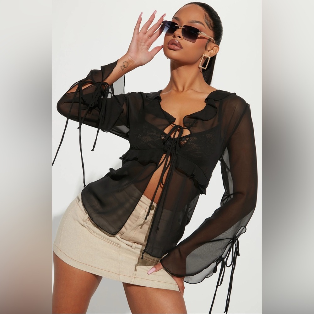 Mesh tie front blouse